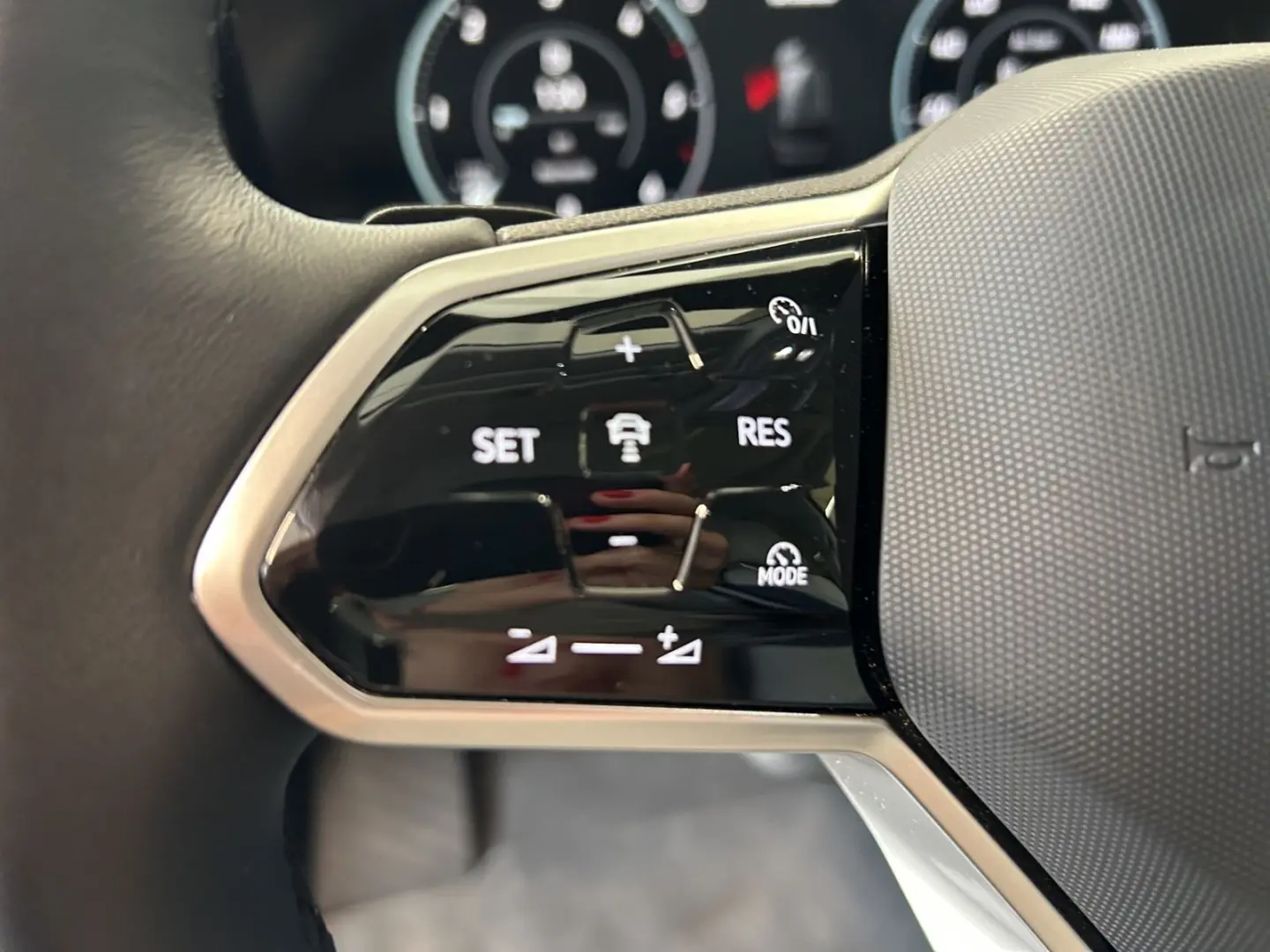 Touareg 3.0 V6 TDI 4Motion Elegance  NACHT LUFT