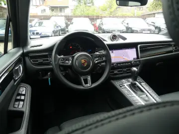 Macan Turbo  2. Hd.  SH-Porsche  Pano.  Sound...