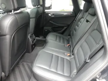 Macan Turbo  2. Hd.  SH-Porsche  Pano.  Sound...