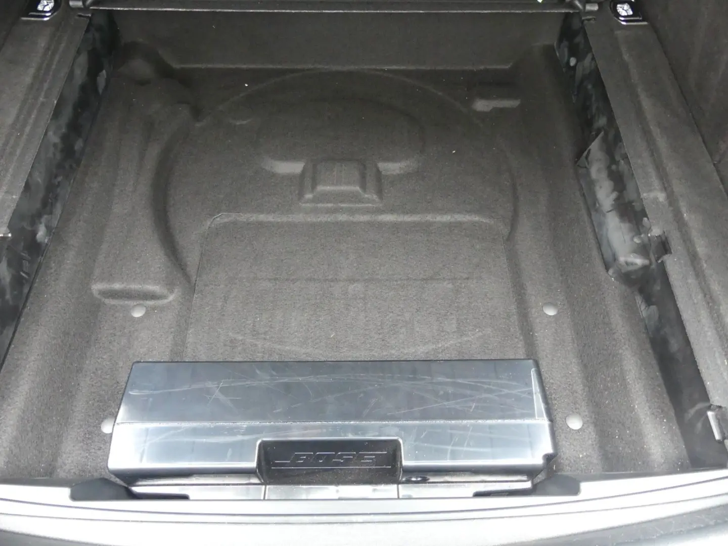 Macan Turbo  2. Hd.  SH-Porsche  Pano.  Sound...