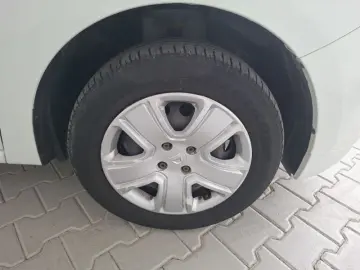 DACIA LOGAN 1.5 Blue dCi 75CP Laureate