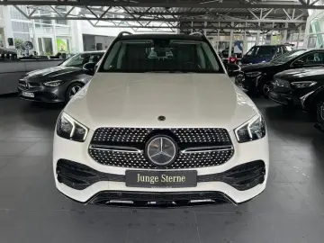 GLE 450 4M AMG Night Airmatic Pano AHK 22 Zoll