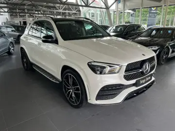 GLE 450 4M AMG Night Airmatic Pano AHK 22 Zoll