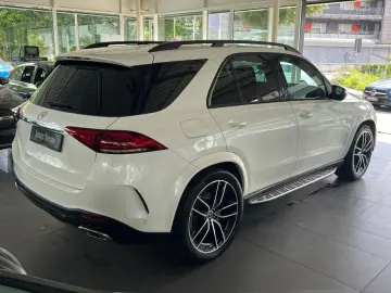 GLE 450 4M AMG Night Airmatic Pano AHK 22 Zoll