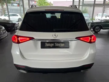 GLE 450 4M AMG Night Airmatic Pano AHK 22 Zoll