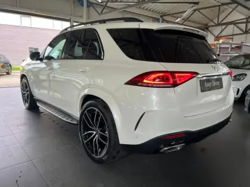GLE 450 4M AMG Night Airmatic Pano AHK 22 Zoll