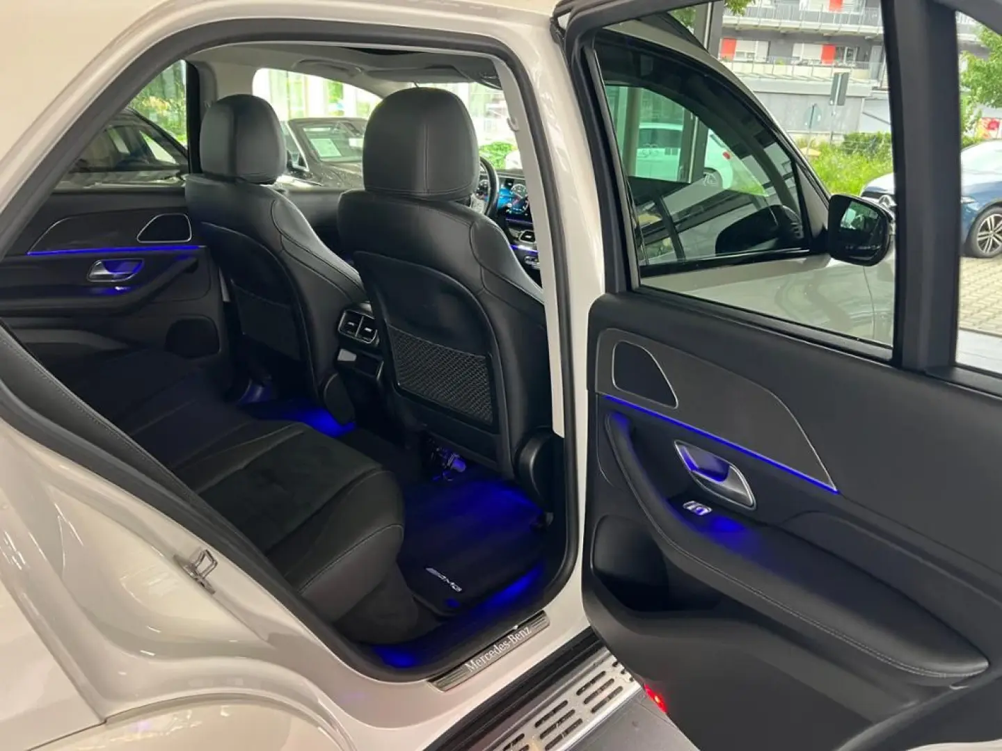 GLE 450 4M AMG Night Airmatic Pano AHK 22 Zoll