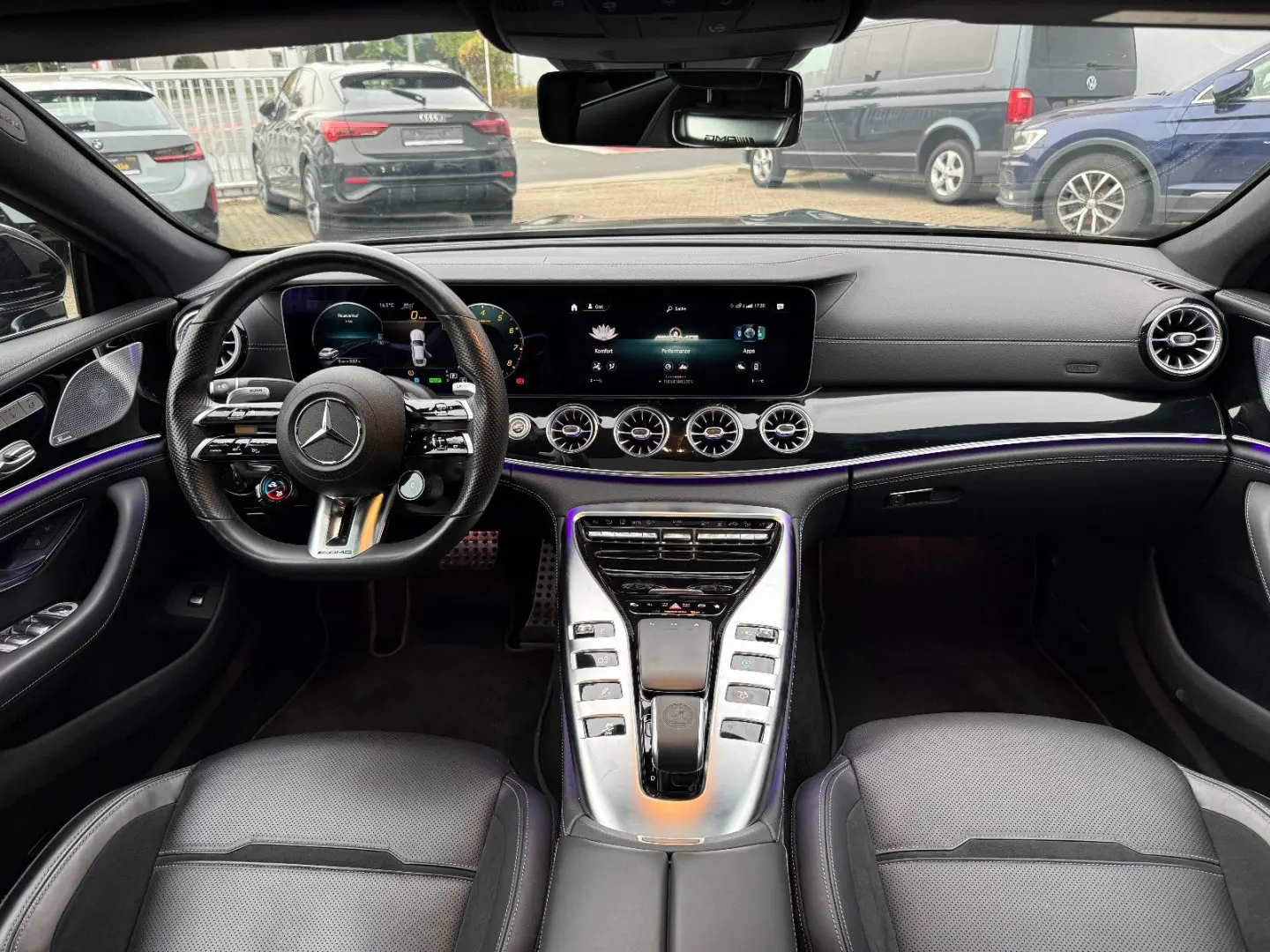 AMG GT 43 4Matic   Voll ACC Pano Multibeam AHK