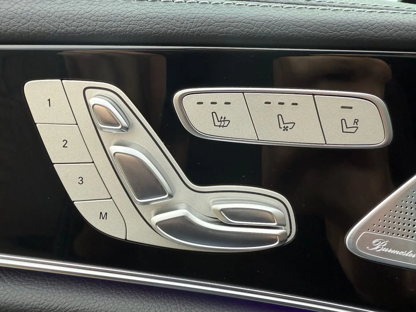 AMG GT 43 4Matic   Voll ACC Pano Multibeam AHK