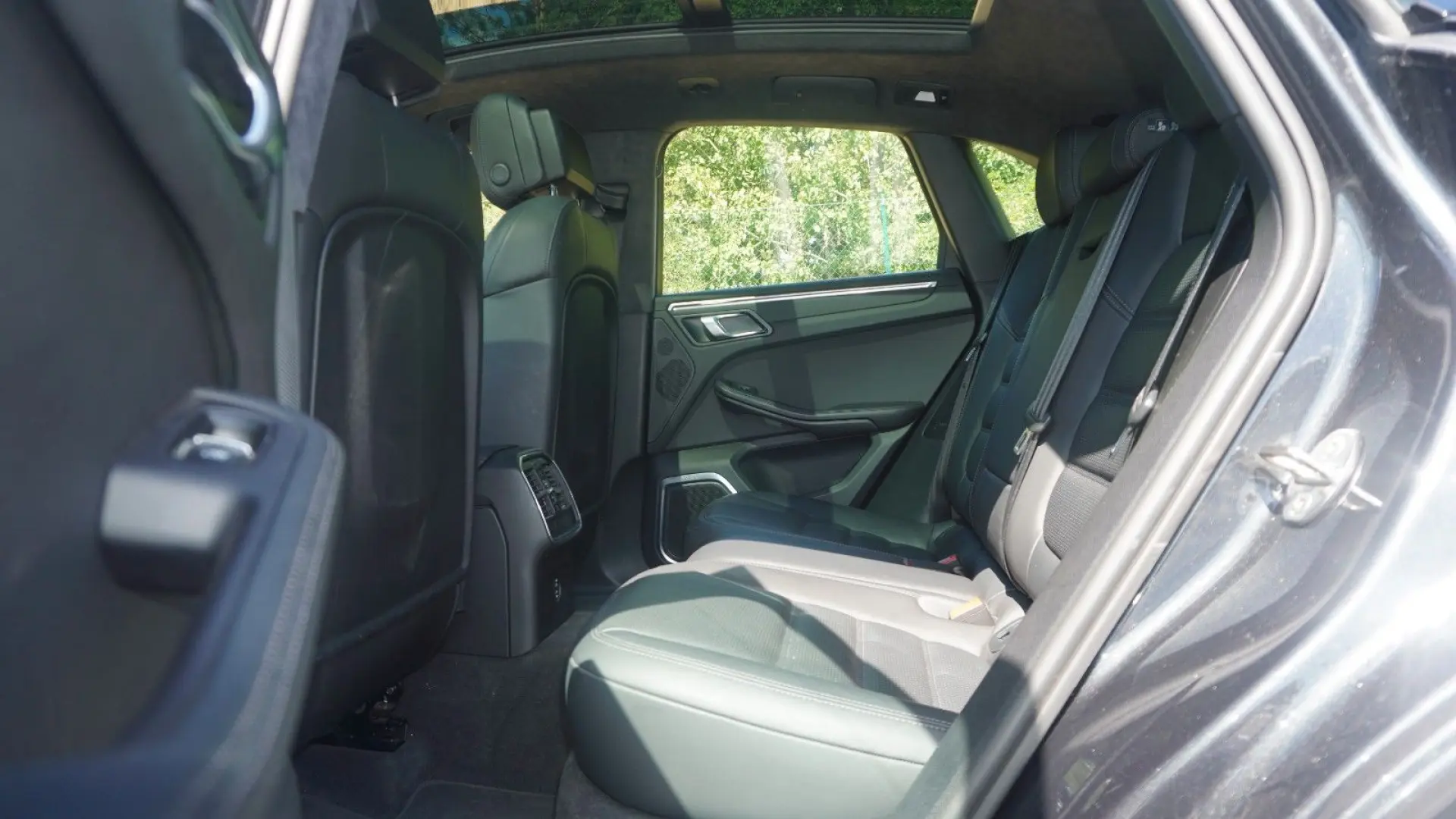 Macan Turbo Pano 360 ACC TWA LuftF SLüft Burmest