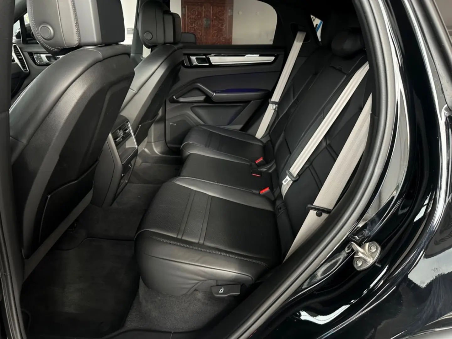 Cayenne Coupe Platinum Ed. SportAbgas. Pano Luft