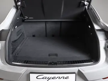 Porsche Cayenne E-Hybrid Coupe Sport Design