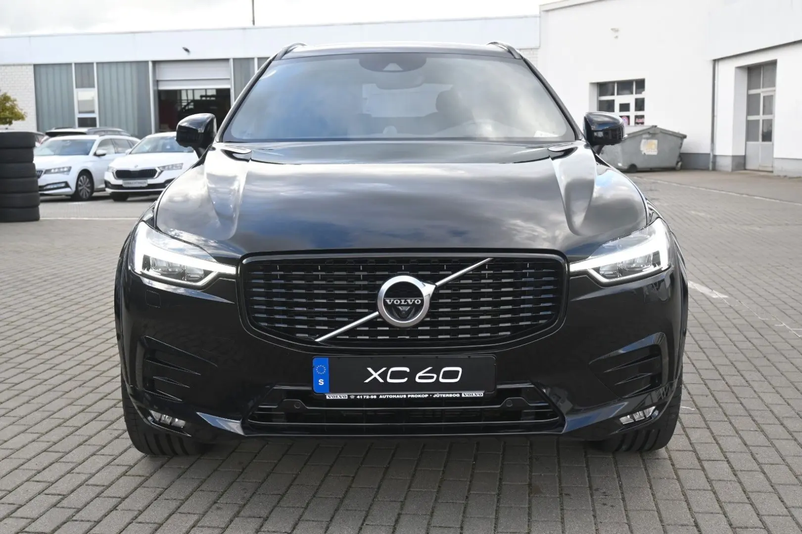 XC60 B5 D AWD R-Design 360  HuD LUFT ACC AHK