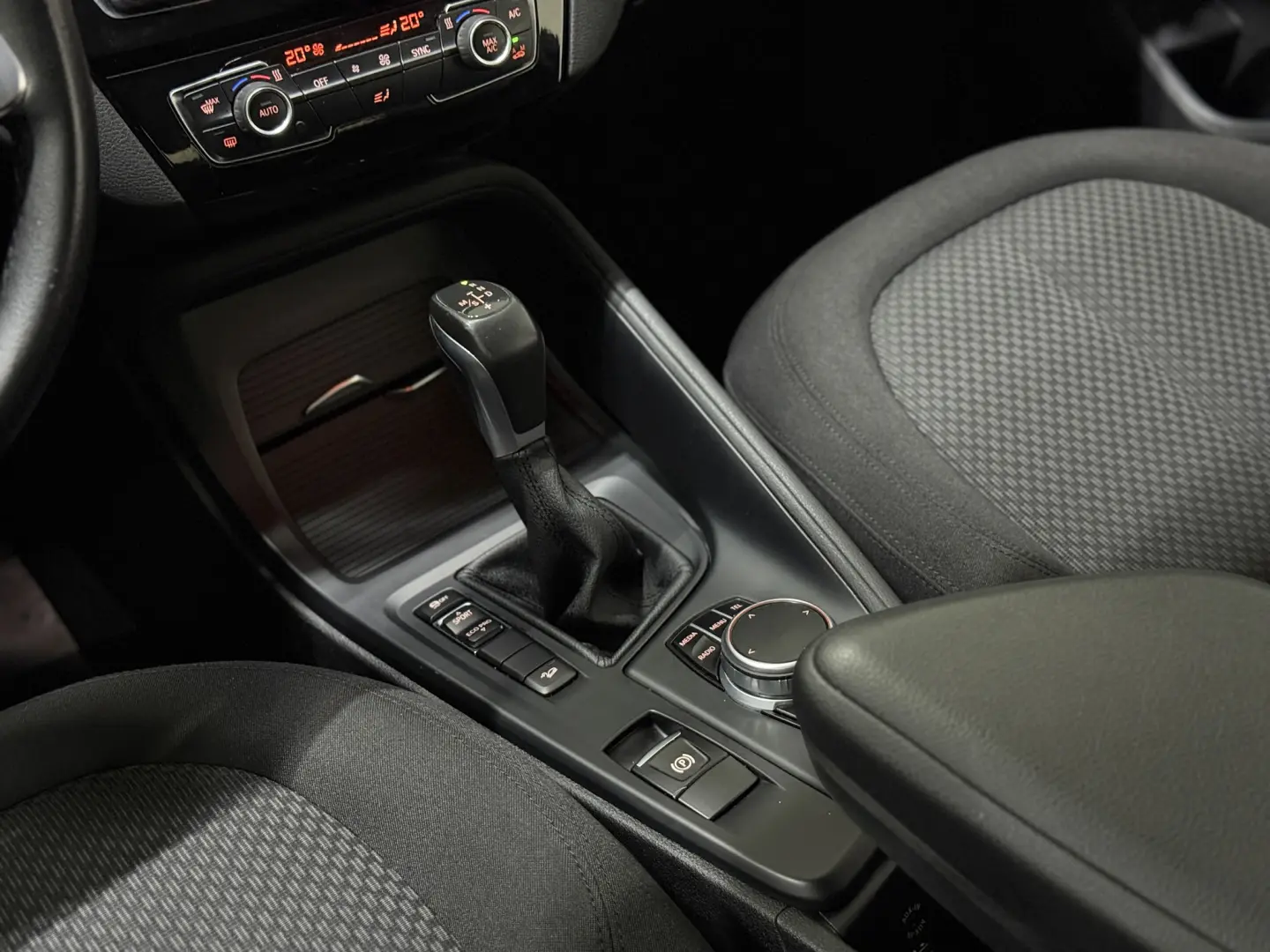 BMW X1 18d xDrive