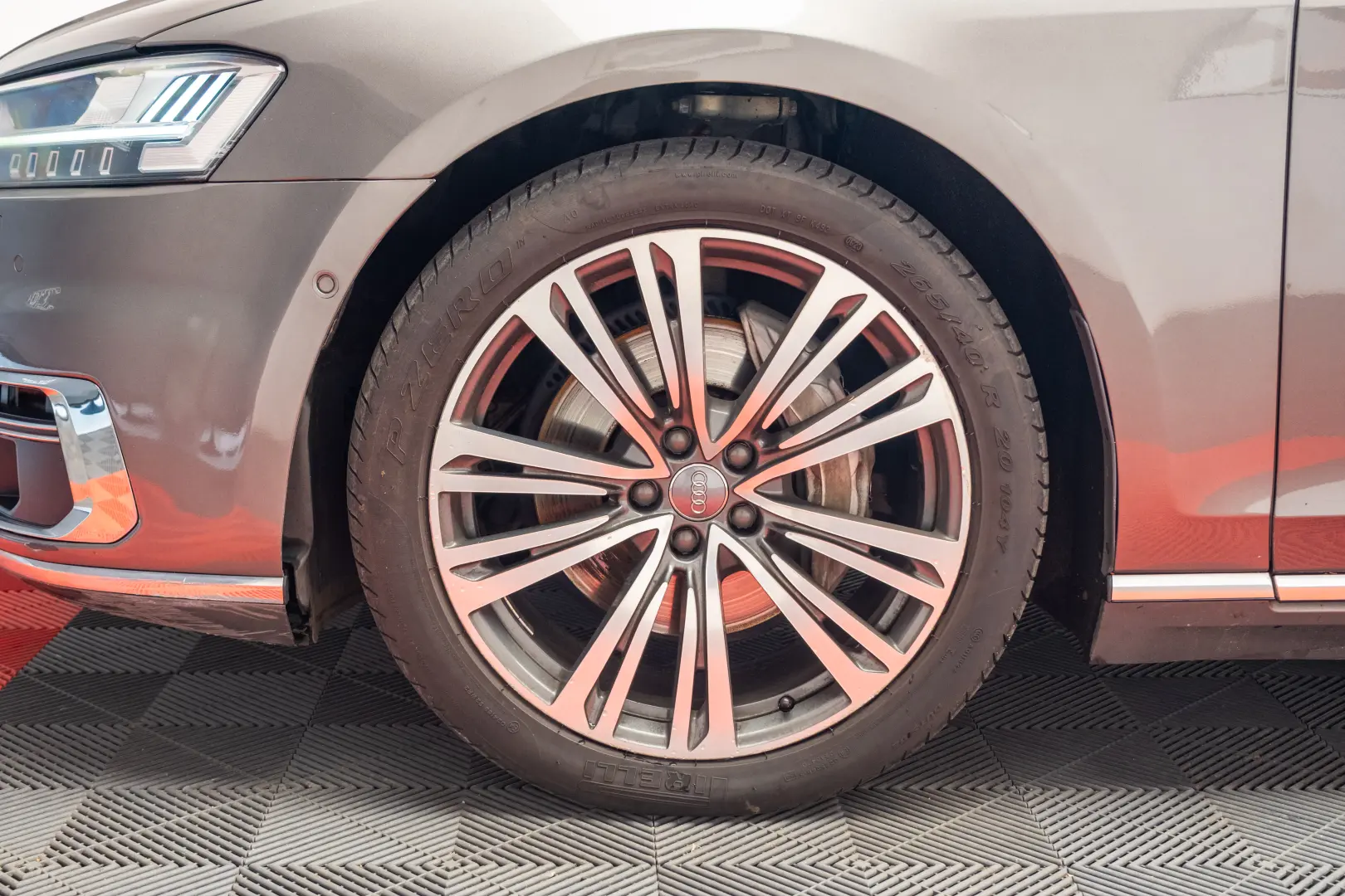 Audi A8