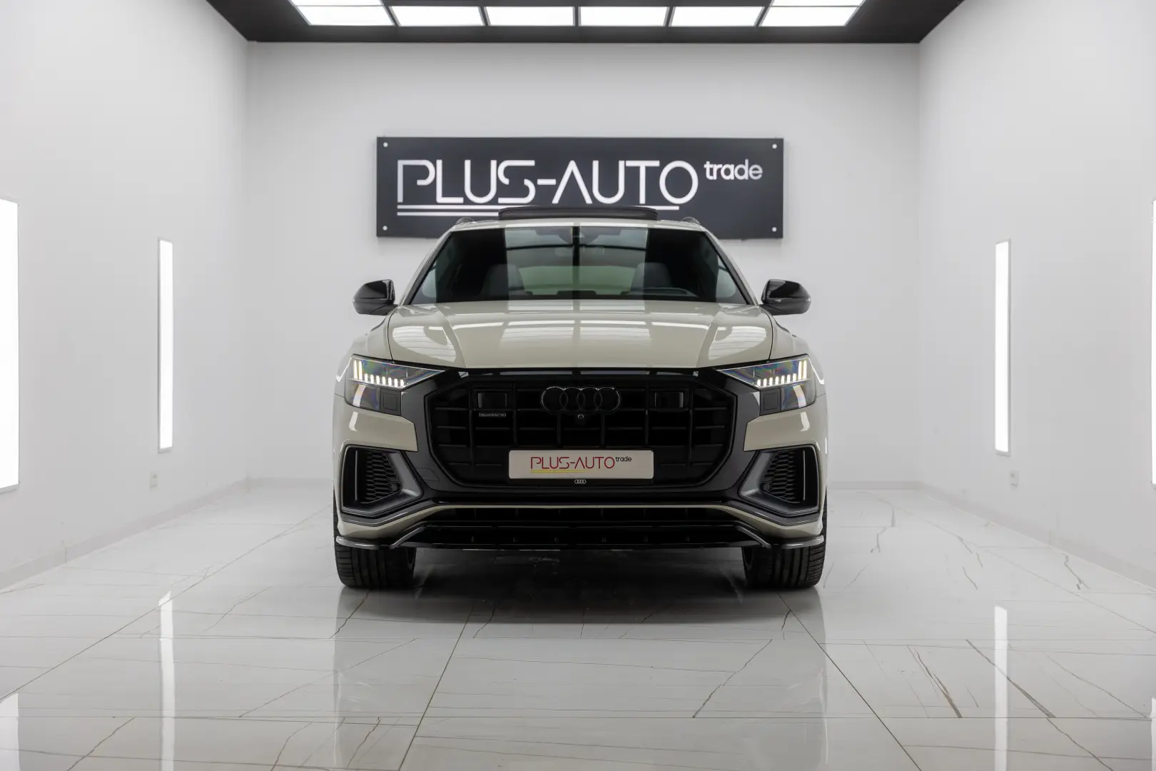 AUDI Q8 55 TFSI e STOC SIBIU