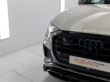AUDI Q8 55 TFSI e STOC SIBIU