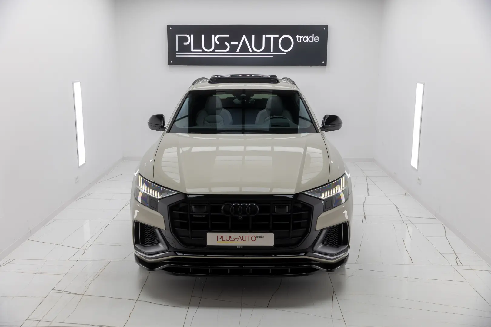AUDI Q8 55 TFSI e STOC SIBIU