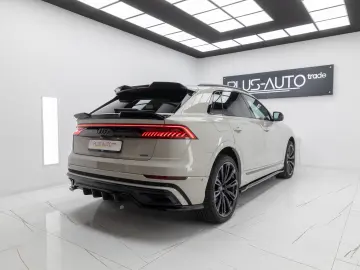 AUDI Q8 55 TFSI e STOC SIBIU
