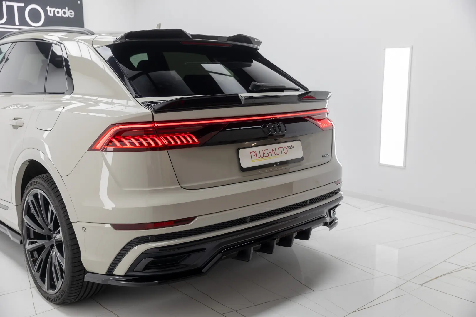 AUDI Q8 55 TFSI e STOC SIBIU