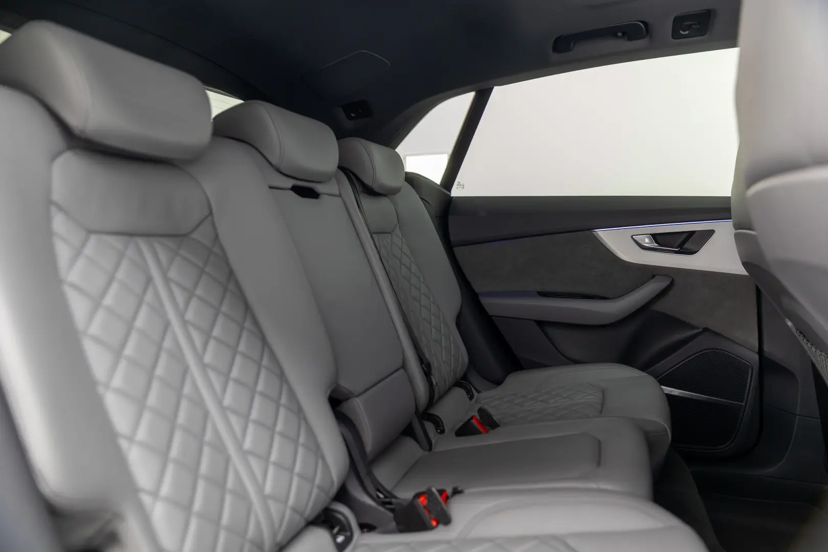 AUDI Q8 55 TFSI e STOC SIBIU