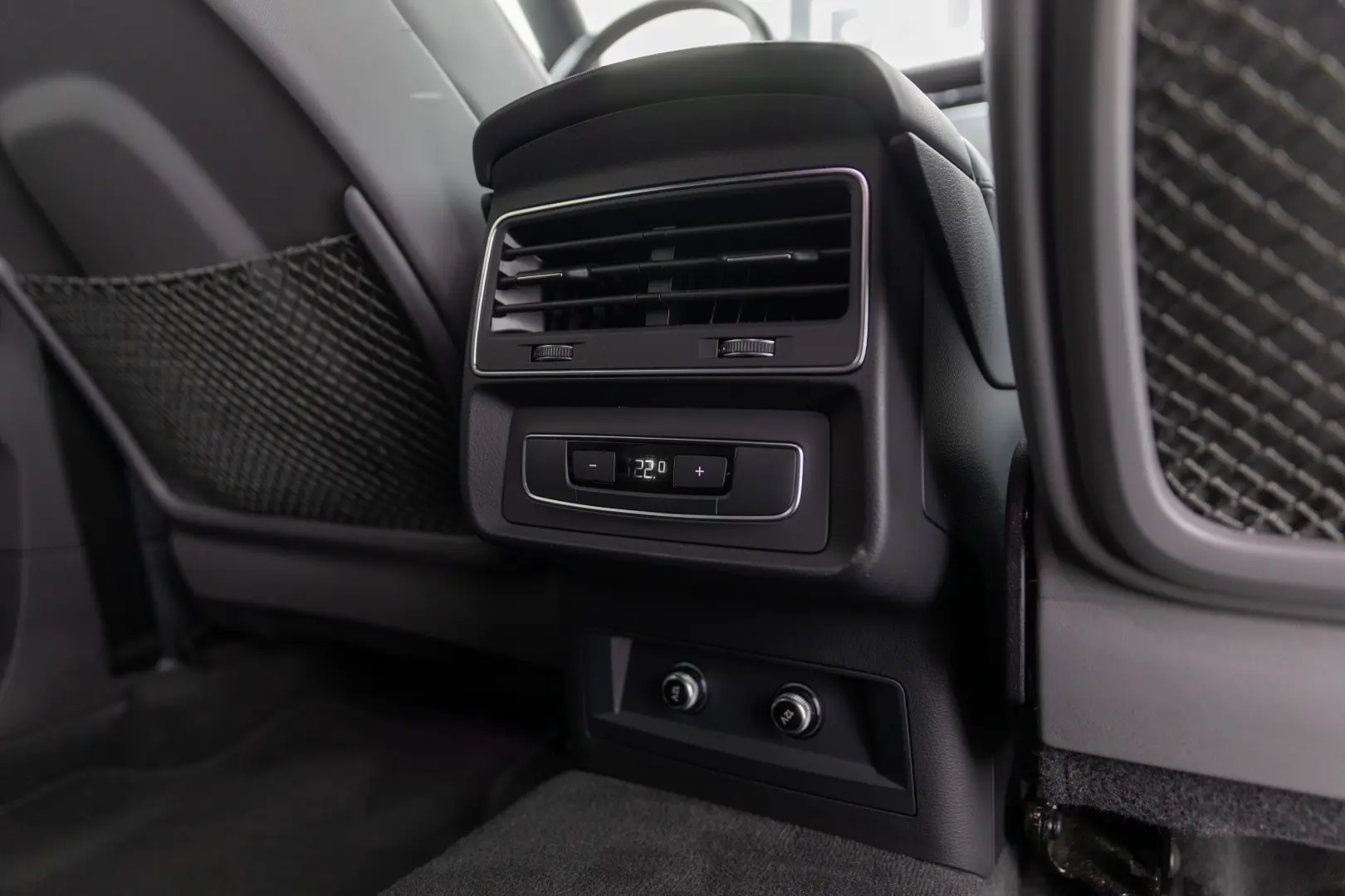 AUDI Q8 55 TFSI e STOC SIBIU