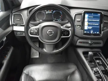 XC90 Momentum Pro AWD AHK LEDER SCHIEBEDACH LED