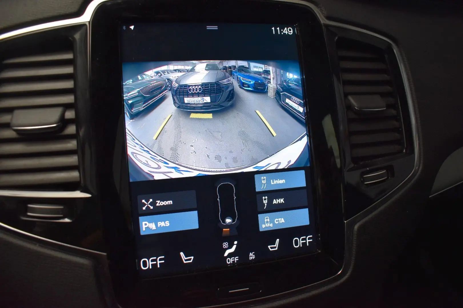 XC90 Momentum Pro AWD AHK LEDER SCHIEBEDACH LED