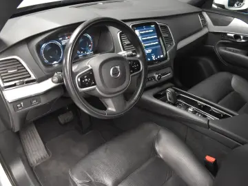 XC90 Momentum Pro AWD AHK LEDER SCHIEBEDACH LED