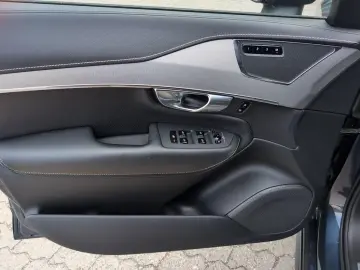 XC90 2.0 Diesel R Design AWD B5