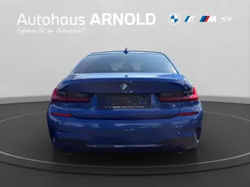 320d xDrive Limousine M Sport Allrad Komfortzuga