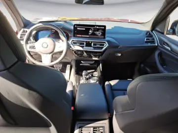 X3 xDrive30d AT Navi Leder Tempom.aktiv Panorama
