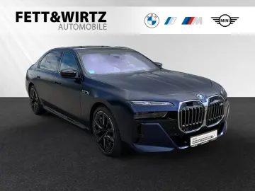 M760e xDrive SkyLounge Bowers&Wilkins Massage
