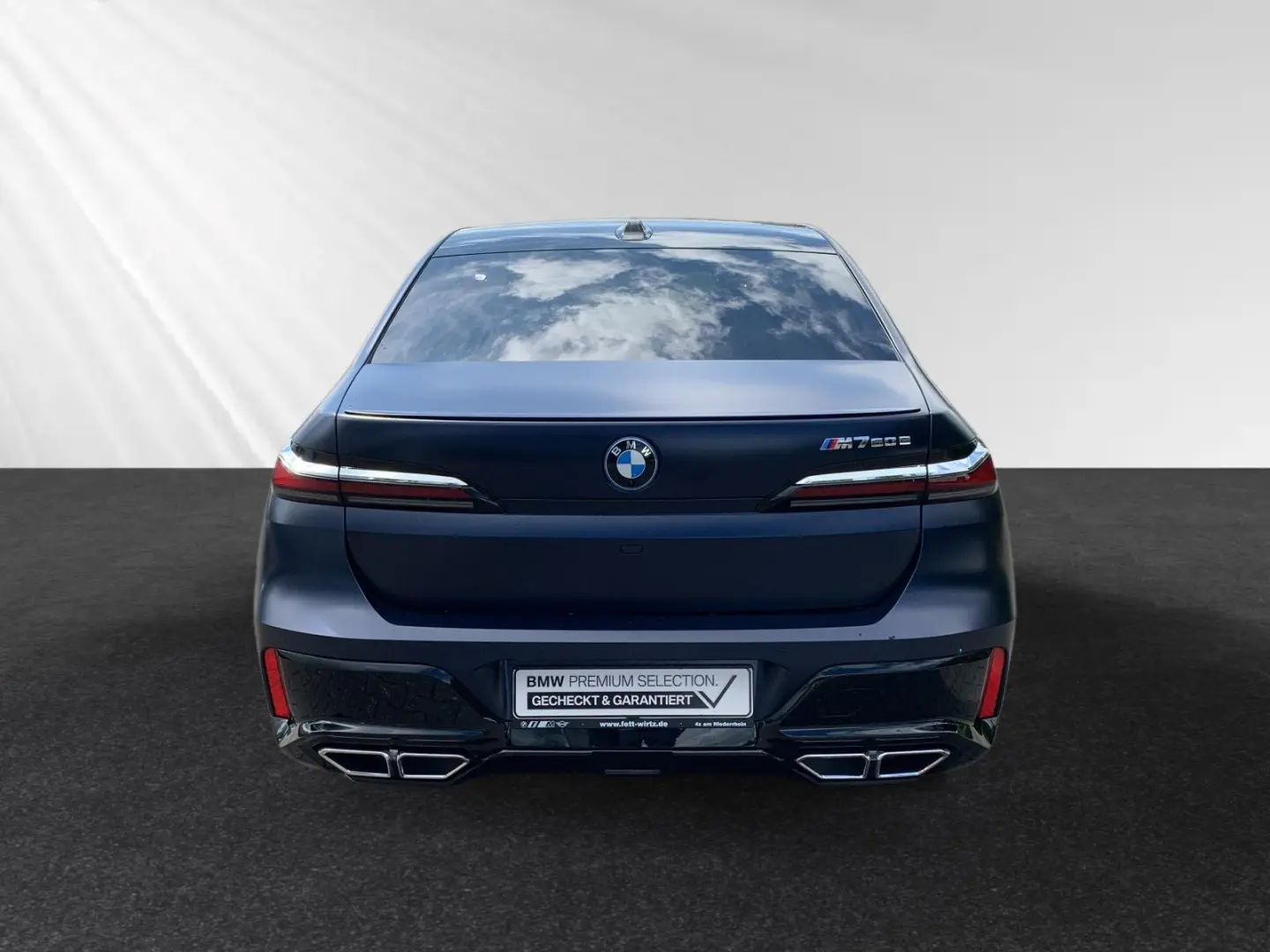M760e xDrive SkyLounge Bowers&Wilkins Massage