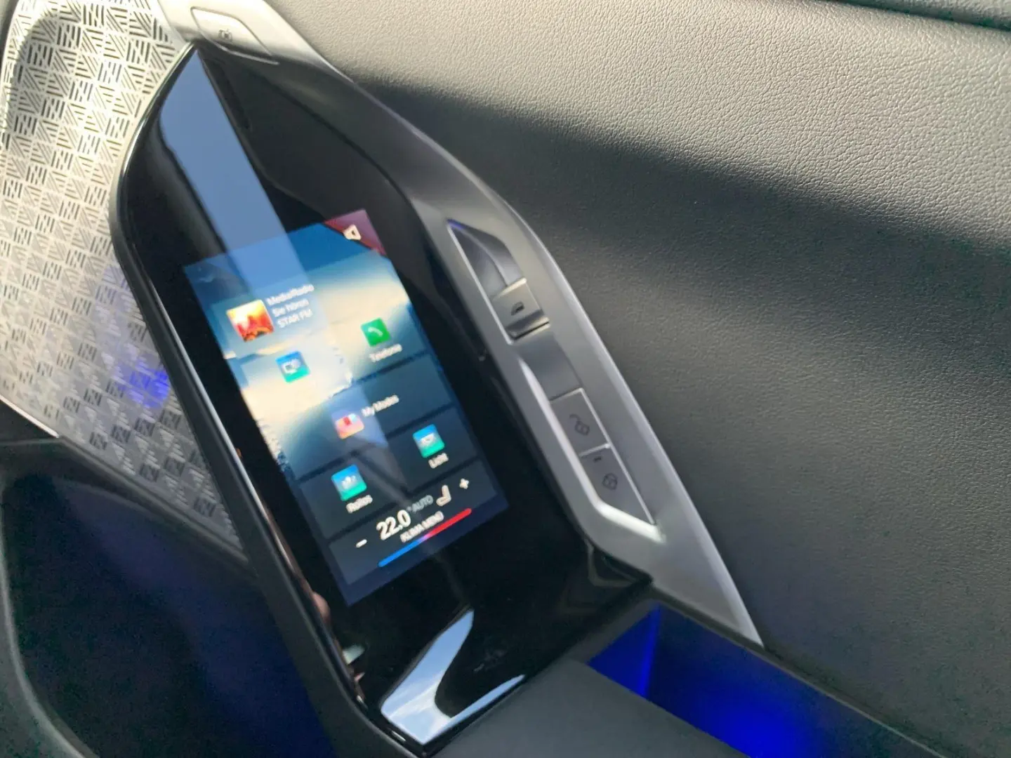 M760e xDrive SkyLounge Bowers&Wilkins Massage