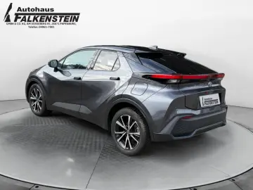 C-HR 1.8 Hybrid Team D Apple Car Play