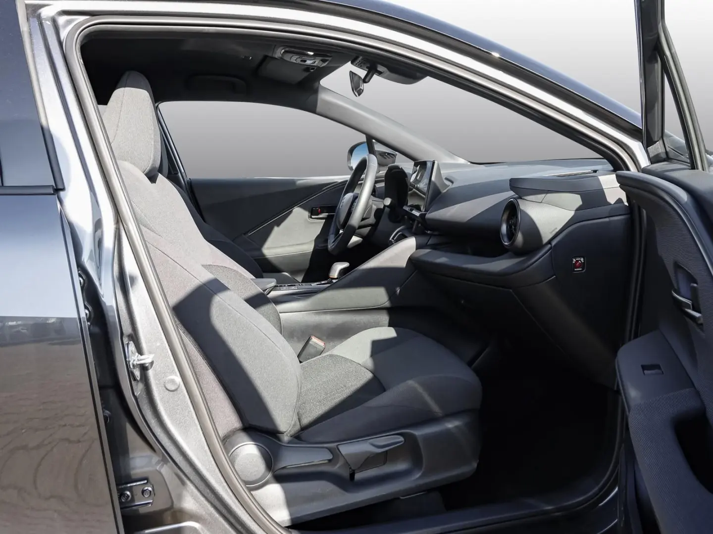 C-HR 1.8 Hybrid Team Deutschland  ALLWETTER NAVI