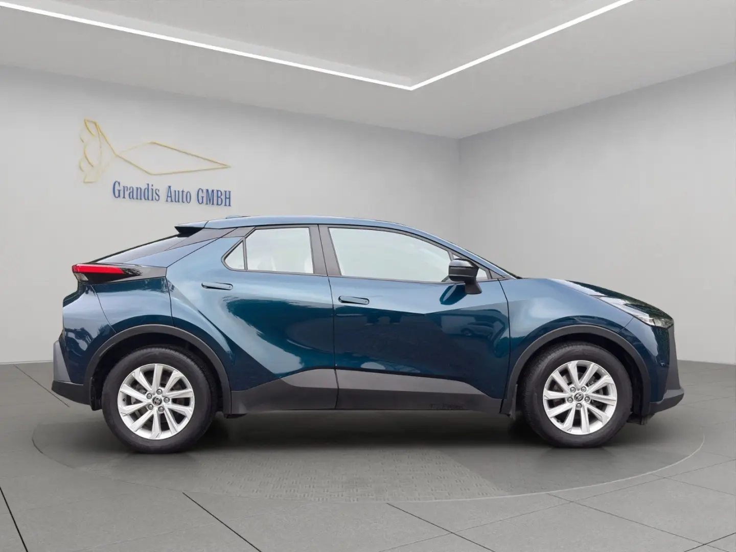 C-HR 1.8 Hybrid KAMERA ACC APPLE CARPLAY