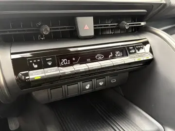 C-HR 1.8 Hybrid KAMERA ACC APPLE CARPLAY