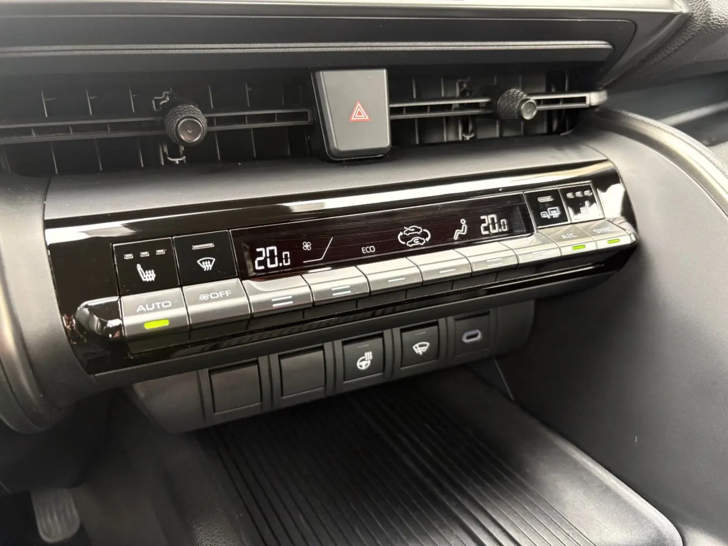 C-HR 1.8 Hybrid KAMERA ACC APPLE CARPLAY