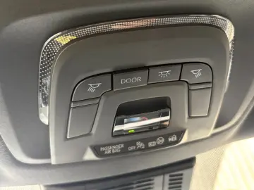 C-HR 1.8 Hybrid KAMERA ACC APPLE CARPLAY