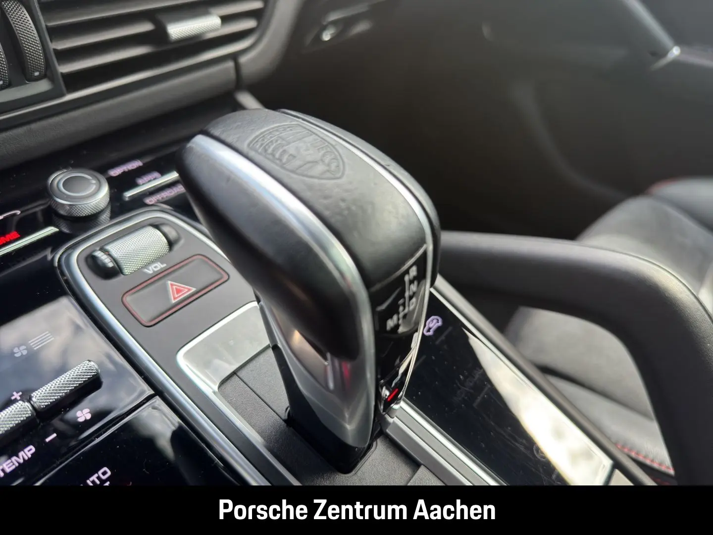 Cayenne GTS Head-Up Display LED-Matrix BOSE