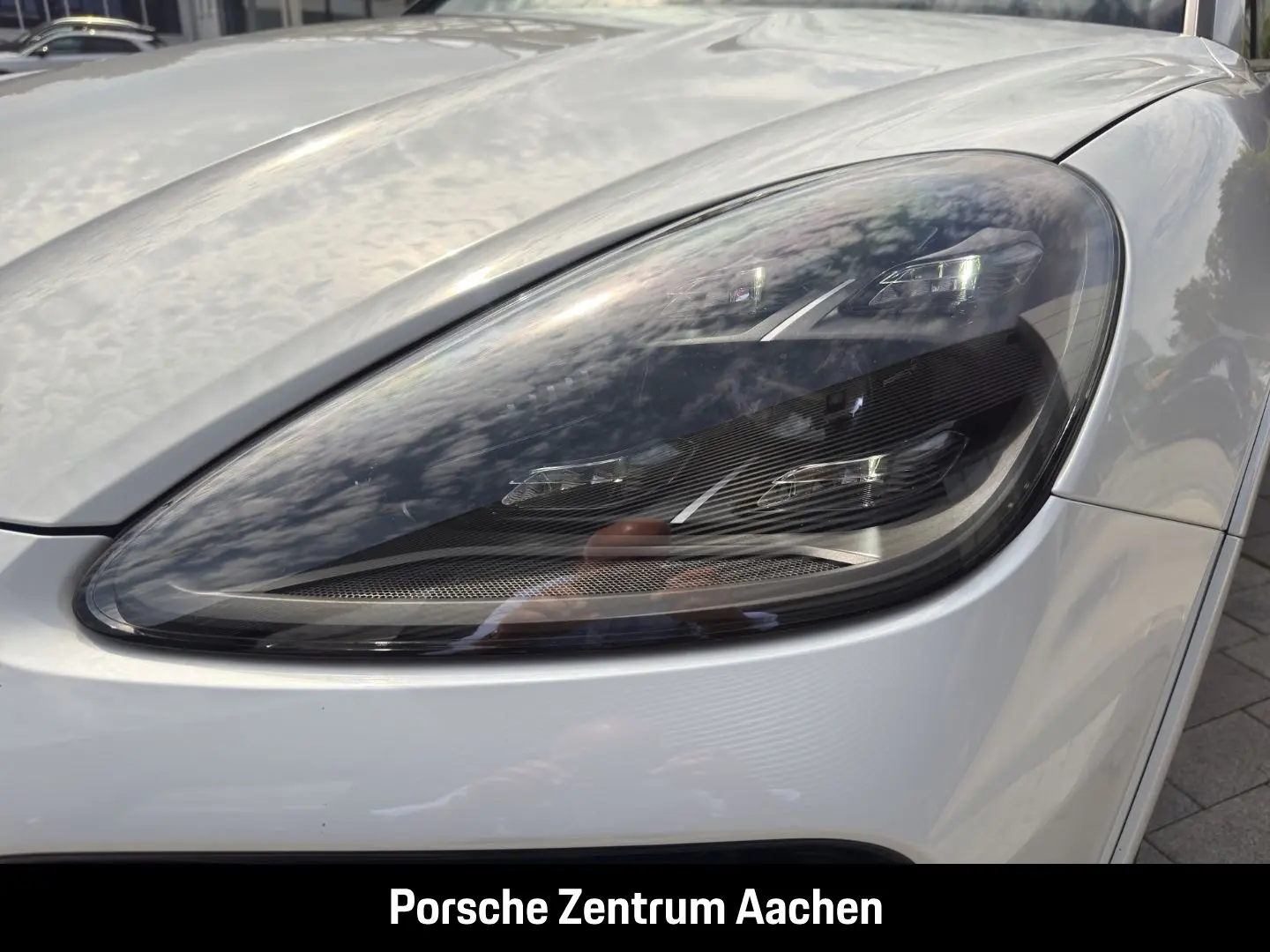 Cayenne GTS Head-Up Display LED-Matrix BOSE