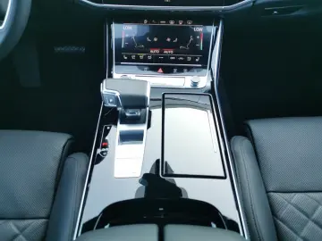A8 50 TDI quattro tiptronic  S line Matrix 360