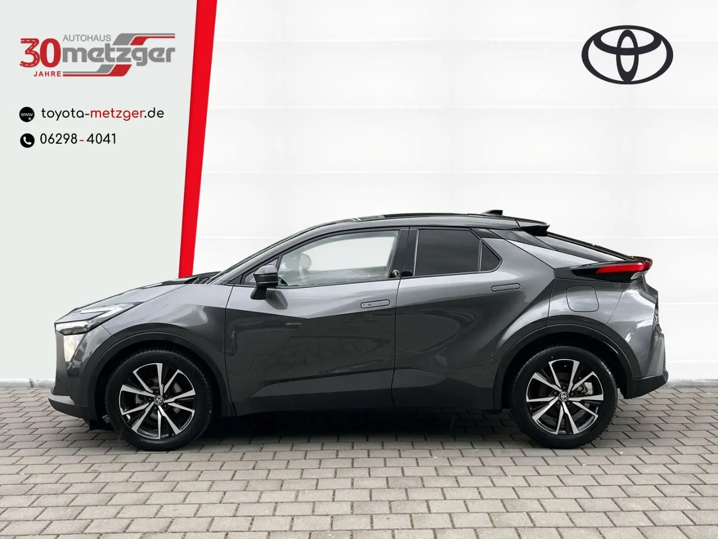 C-HR Hybrid Team D  Smartphone-Integration  Kame