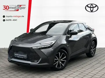 C-HR Hybrid Team D  Smartphone-Integration  Kame