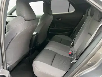 C-HR Hybrid Team D  Smartphone-Integration  Kame