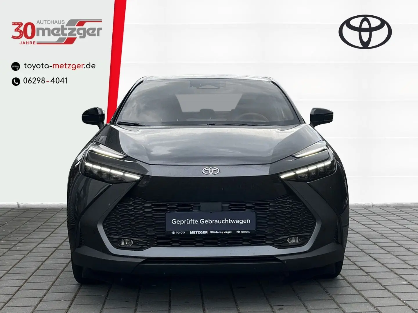 C-HR Hybrid Team D  Smartphone-Integration  Kame