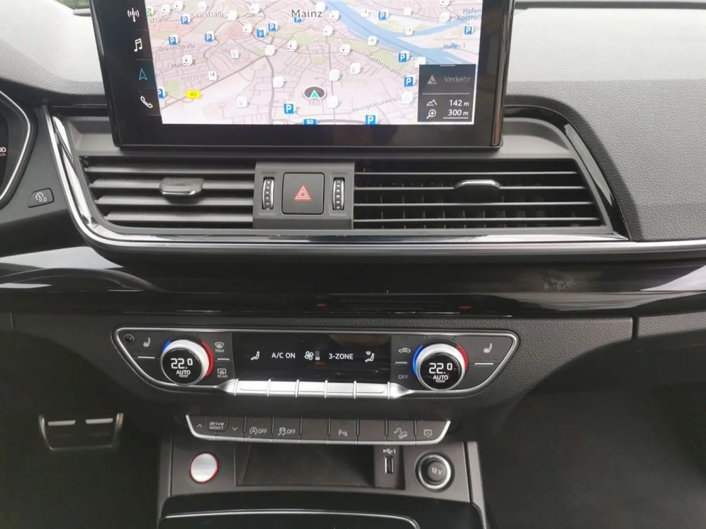 SQ5 TDI quattro tiptronic  MATRIX LUFT HUD RFK