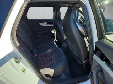 RS 4 Avant TFSI quattro tiptronic  HUD PANO